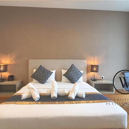The Platinum Klcc Suites By Whitfield Куала Лумпур Екстериор снимка