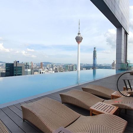 The Platinum Klcc Suites By Whitfield Куала Лумпур Екстериор снимка