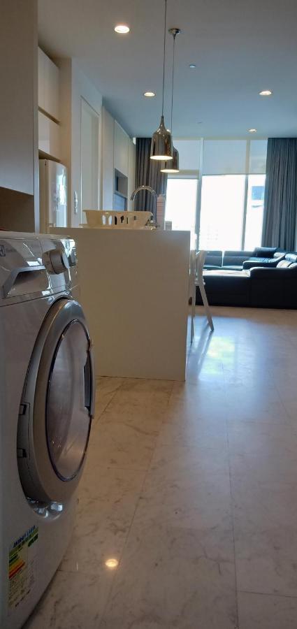 The Platinum Klcc Suites By Whitfield Куала Лумпур Екстериор снимка